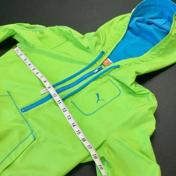 Puma Woman’s Neon Green Solid Long Sleeve Half Zip Hooded Windbreaker Jacket Siz - Picture 9 of 12